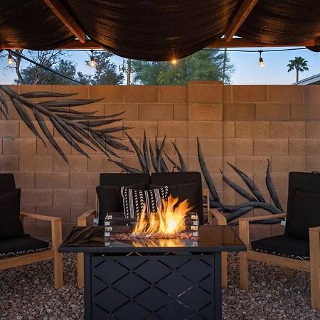 Modern Tempe Home With Heated Pool, Asu Экстерьер фото