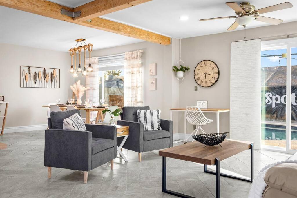 Modern Tempe Home With Heated Pool, Asu Экстерьер фото