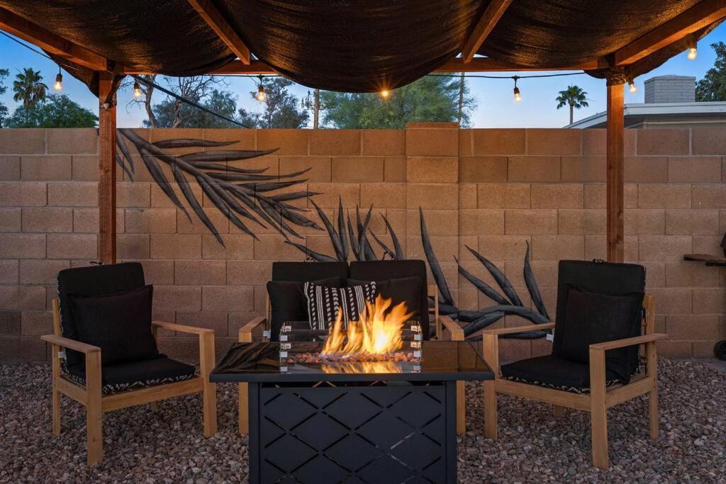 Modern Tempe Home With Heated Pool, Asu Экстерьер фото